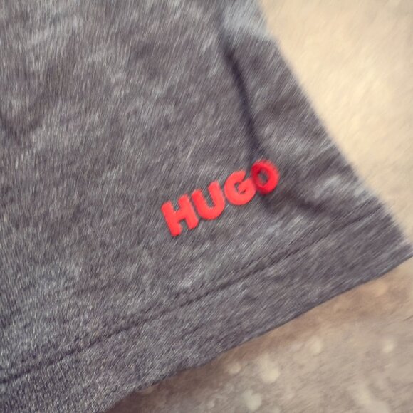 HUGO by Hugo Boss Gray Logo T-Shirt - Size M - Picture 5 of 9
